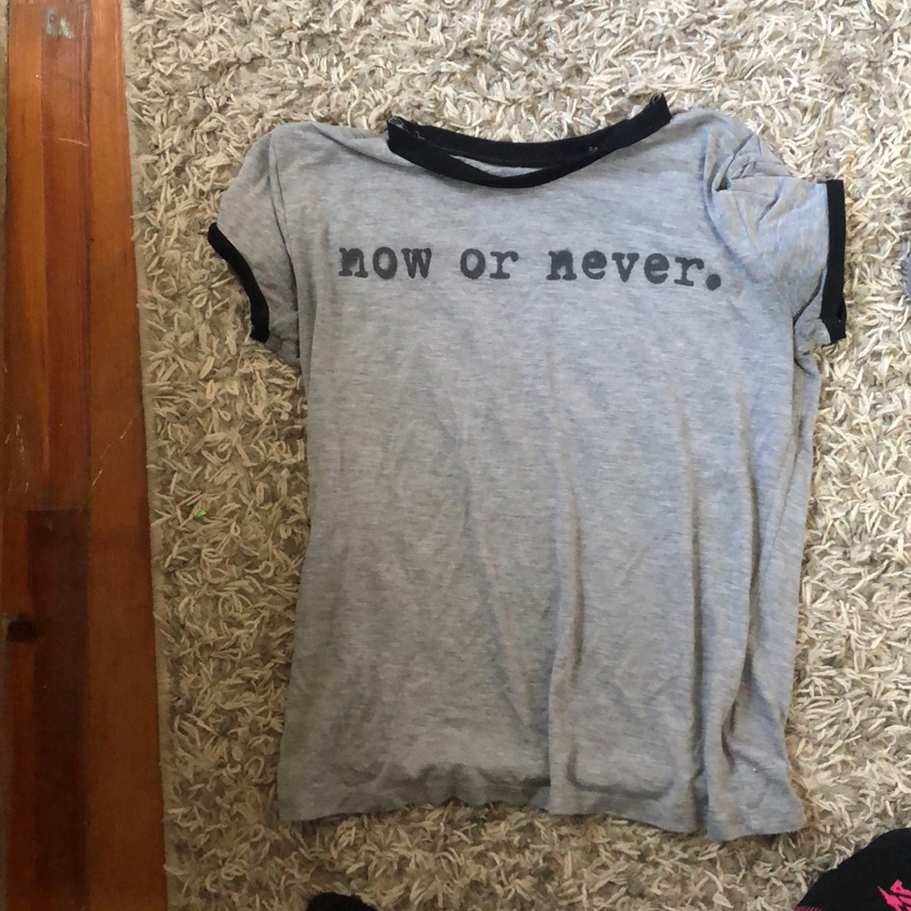Graphic tee